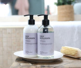 Aromatinio prausiklio ir losjono rinkinys WHITE POMEGRANATE - SILUETI